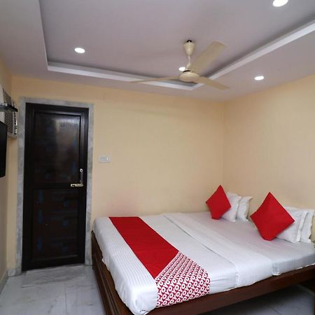 Oyo Flagship 16209 Hotel Ambar Palace Calcutta Calcutta Bara Bazar Kültér fotó