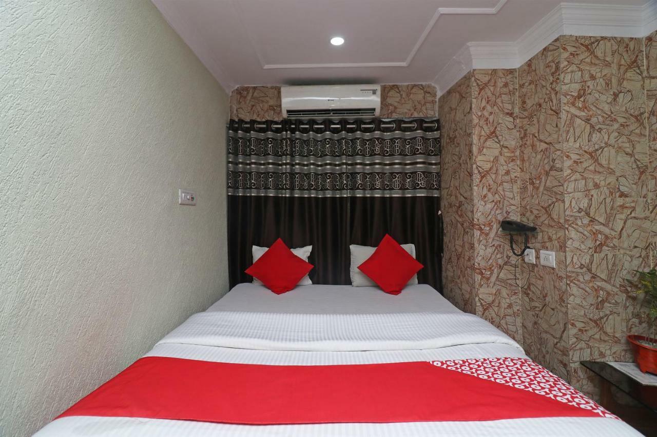 Oyo Flagship 16209 Hotel Ambar Palace Calcutta Calcutta Bara Bazar Kültér fotó
