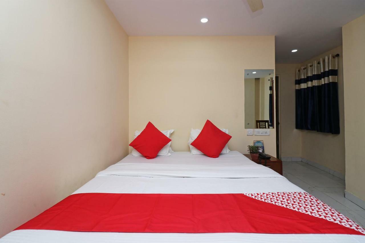Oyo Flagship 16209 Hotel Ambar Palace Calcutta Calcutta Bara Bazar Kültér fotó