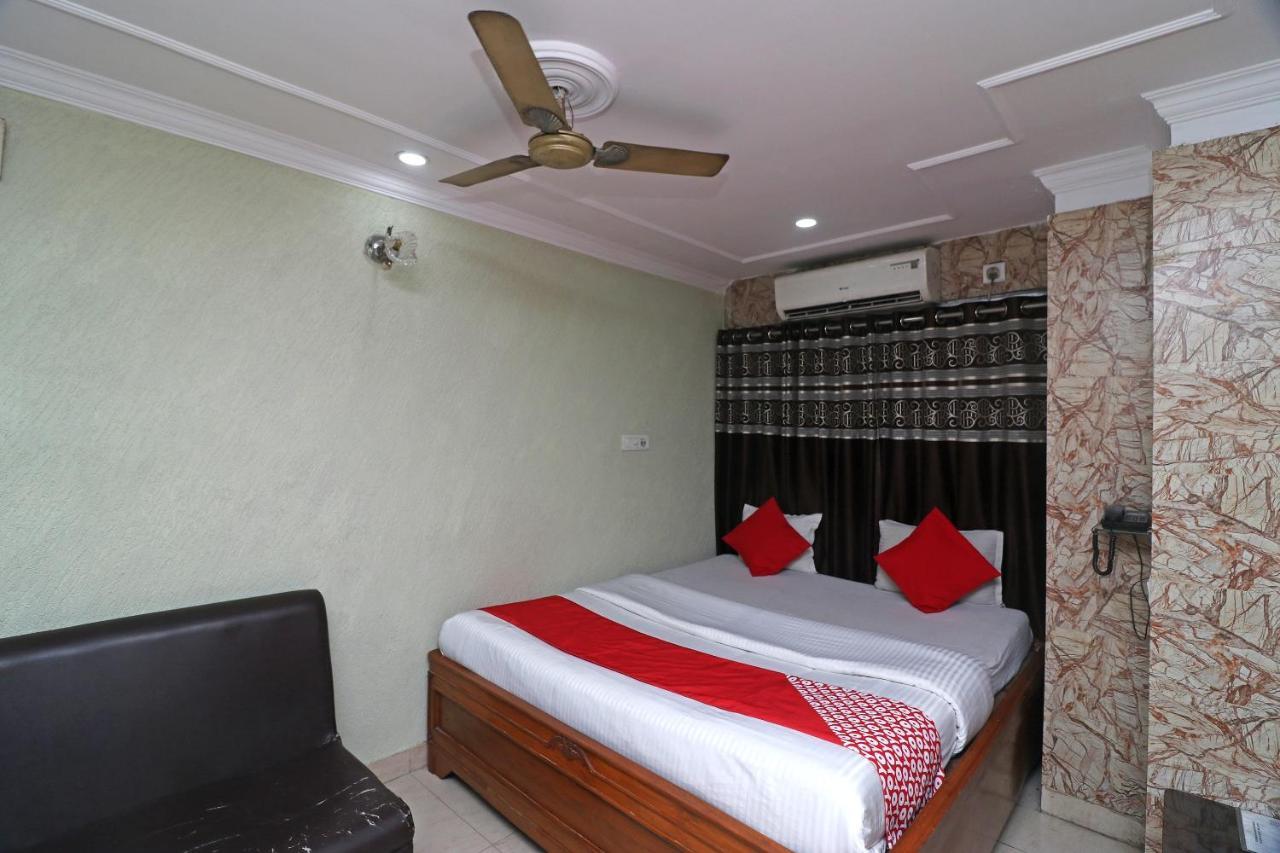 Oyo Flagship 16209 Hotel Ambar Palace Calcutta Calcutta Bara Bazar Kültér fotó